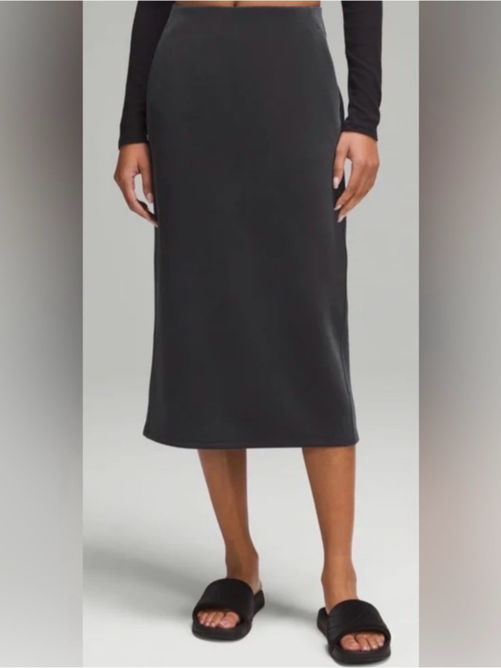 NWOT Charcoal Grey Lululemon Softstreme High Rise Midi Skirt; Sz 8
